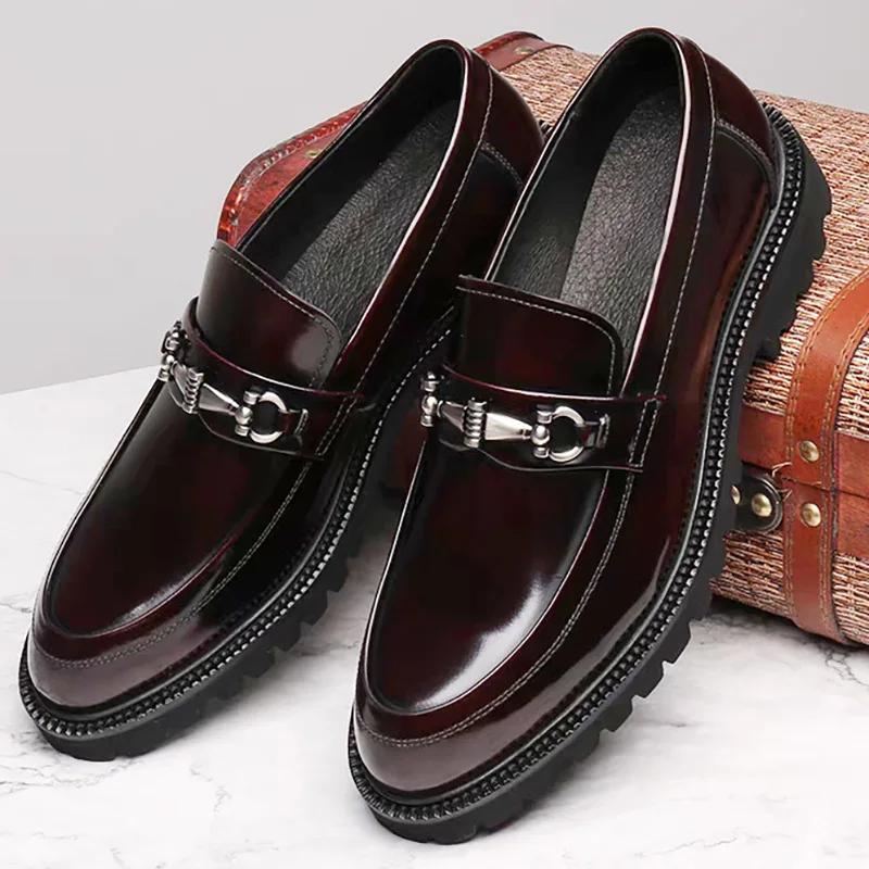 Fashion Men Luxury Loafers High Quality Metal Decorative Thick Soled Slip on Fashion Leather Shoes Business Formal Shoes Men Shoes