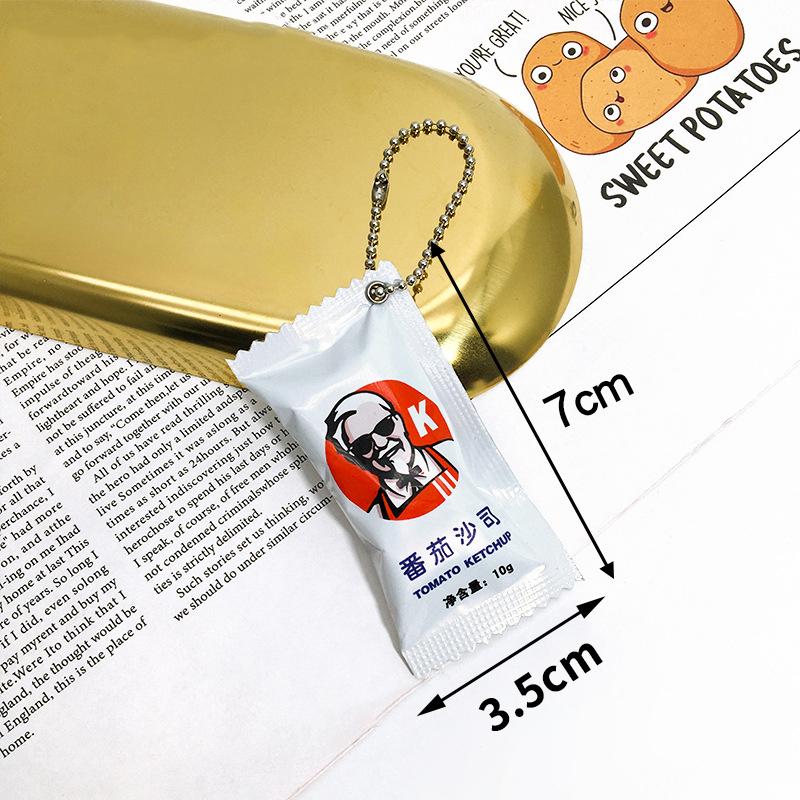 

Simulation Tomato Ketchup Keychain Funny Mini Food Play Ketchup Bag Phone Pendant Creative Bag Decoration Accessories Gifts A2