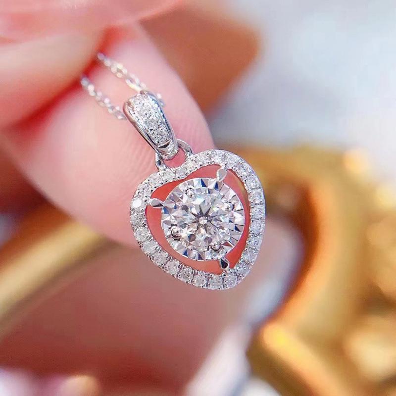 Korean-Style Hollow Heart Pendant Necklace for Women – Simple, Elegant, and Versatile Design g1266