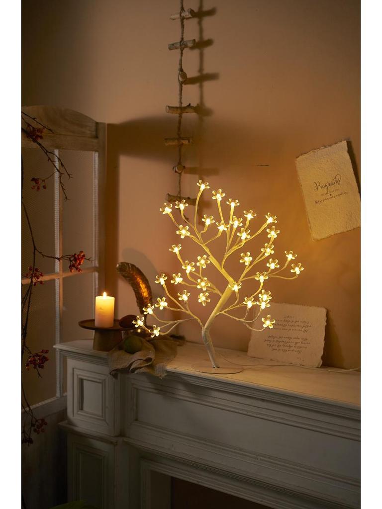 Cherry Blossom USB Table Lamp - Creative Night Light for Bedroom Decor & Atmosphere, Ideal for Sleep & Breastfeeding.