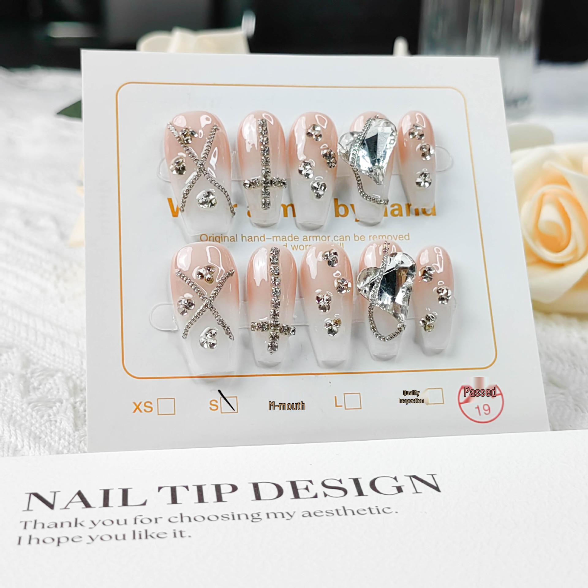 

Печать Сердце Замок Любви Телесно-розовый Цепь Бриллиант Длинные Гелевые Ногти - Ручной работы Накладные Ногти XS (Includes 5-piece set)