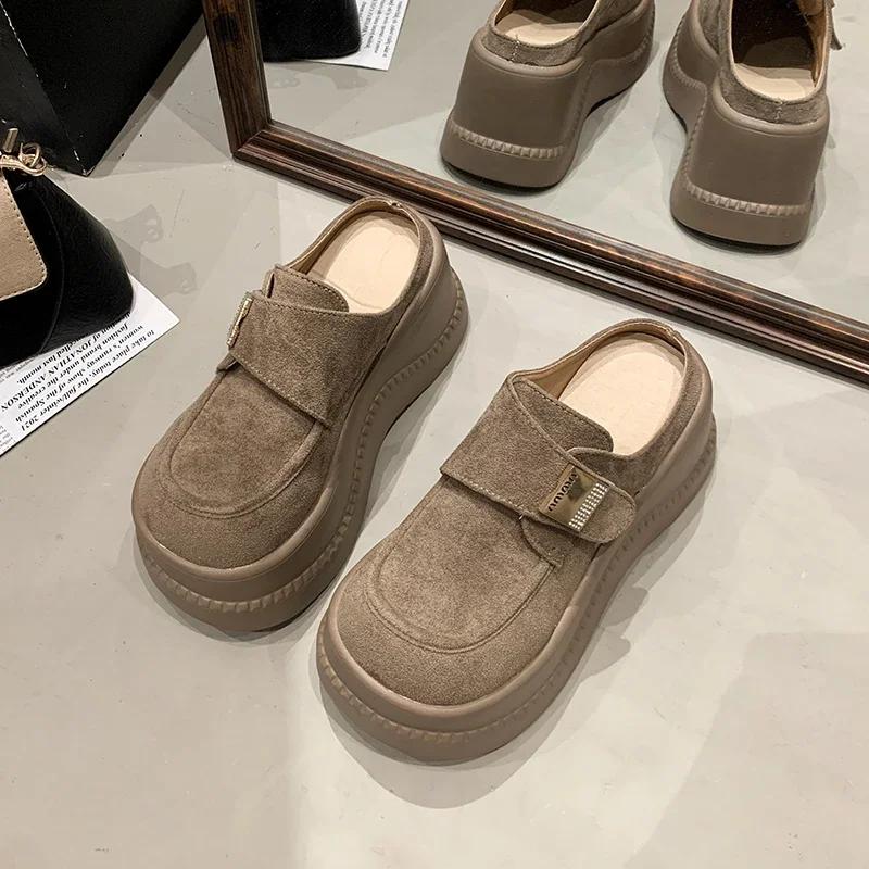 Mode 8CM Höjdökande Damskor Utan Klack Halvtoffla Vår Ny Stil Tjocksulade Högklackar Tåhätta Casual Damtofflor