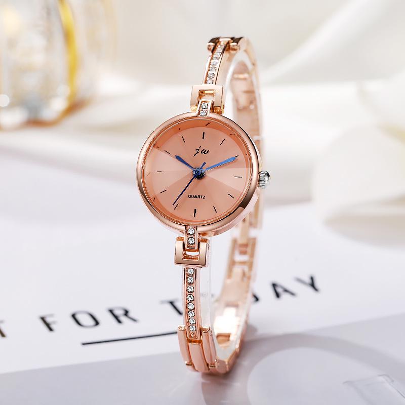 Stylish Thin Strap Women's Quartz Watch - Simple, Casual, Versatile Design