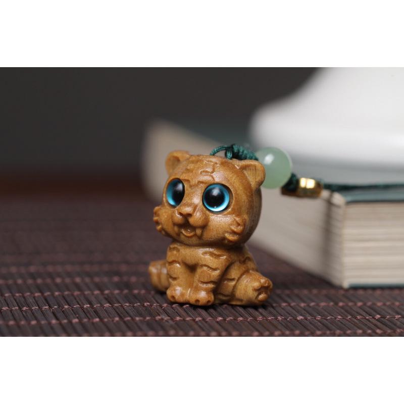 Sandalwood Zodiac Tiger Keychain Phone Pendant – Cultural Plaything & Night Market Accessory
