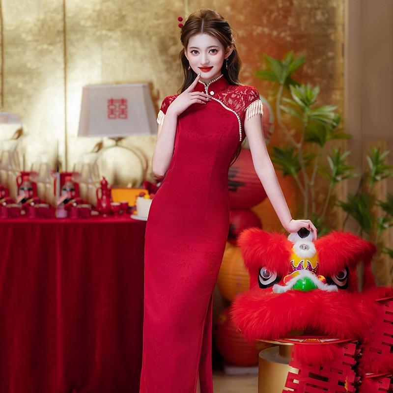 Elegant Red Lace Sleeveless Cheongsam Dress Wedding Guest Bridal Shower Banquet Chinese Style Long Qipao With High Slit