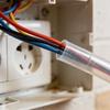 Componente electrice – Materiale şi elemente izolatorii