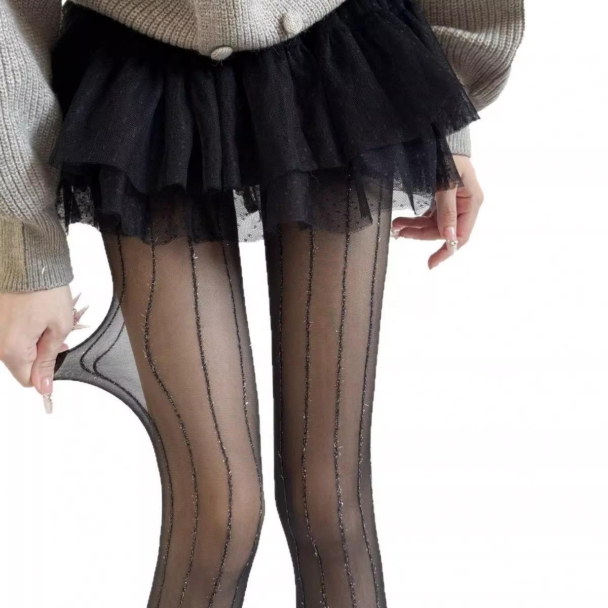 

Ultra-Thin Shiny Silver Vertical Striped Stockings Children Show Thin Skin Gray Pantyhose Sexy Pure Desire Sexy Black Silk One size fits all чорний