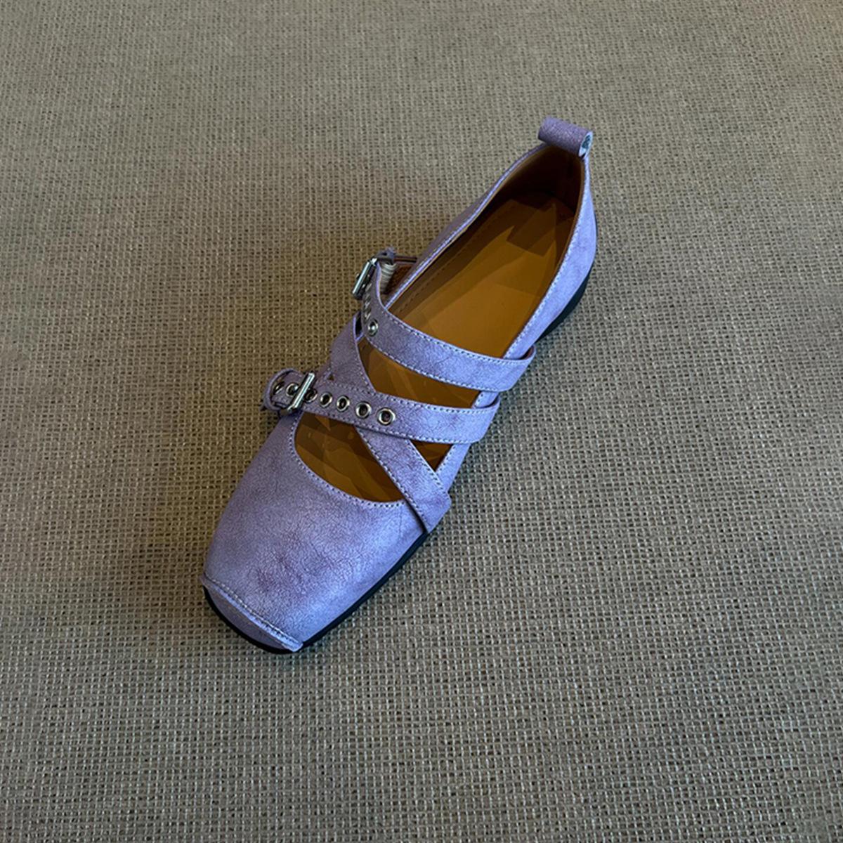 

Версия из овчины~ балетки с мелким вырезом женские с перекрестной пряжкой квадратный носок кожаные одинарные туфли ретро спортивные туфли Мэри Джейн 40