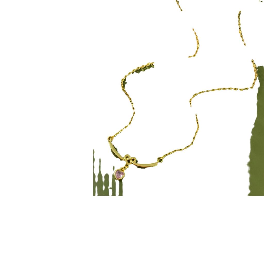 Korean Version Of Girl'S Heart Knotted Love Necklace Female Niche Light Luxury High Sense Hollow Heart-Shaped Clavicle Chain Temperament Neck Chain