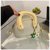Today's popular niche design bags for women's new women's versatile messenger bags, portable shell bags