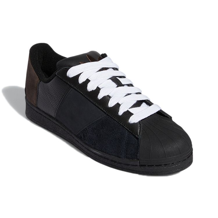Adidas Superstar 82 Panel Schwarze Unisex-Sneakers Kern-Schwarz Wolken-Weiß GW0775