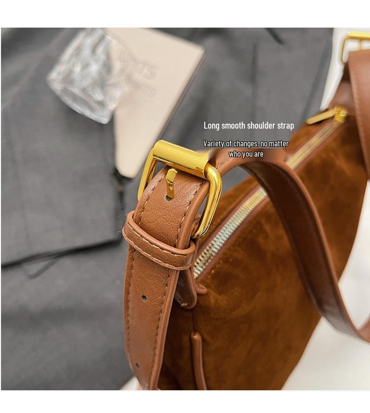 2025 Fashionable Women's Large Capacity Textured Crossbody Dumpling Bag