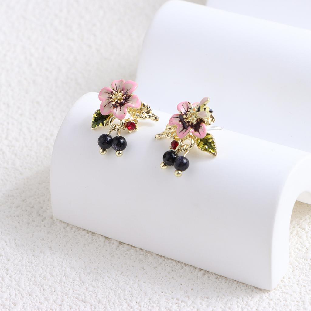 Color Contrast Daisy Flower Earrings Niche Design Sensitive Mori Oil Drip Earrings In Wind Earrings