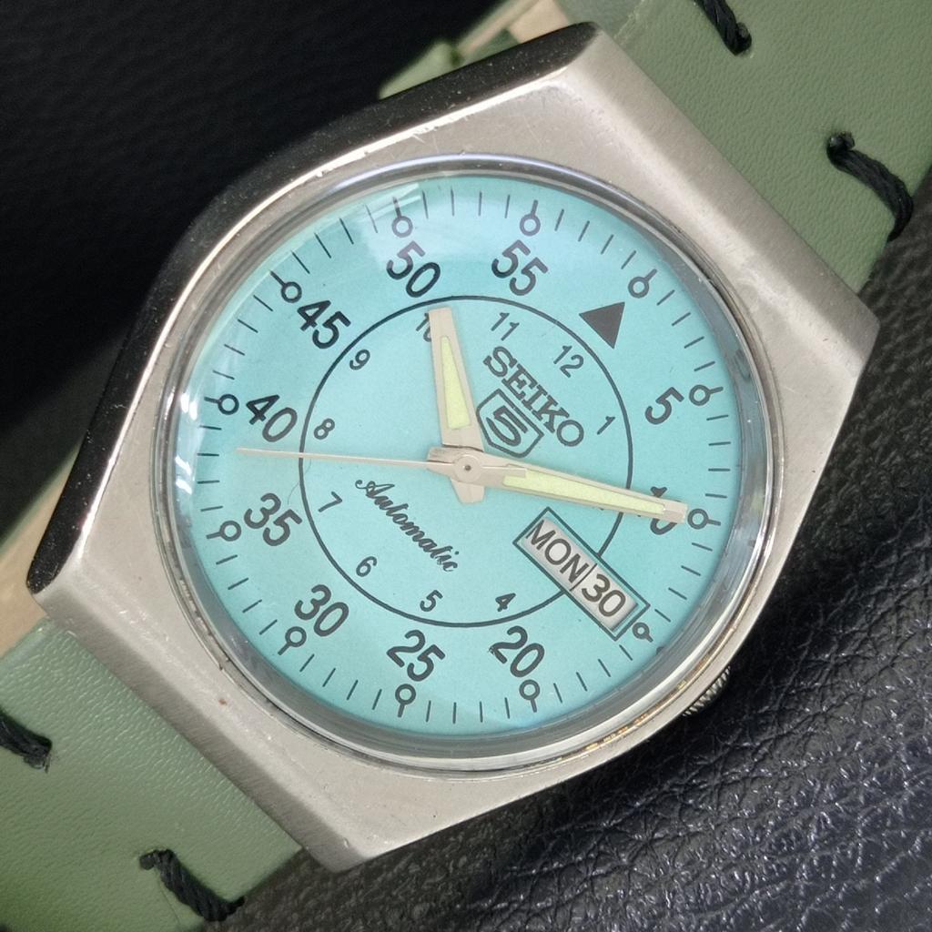 

SEIKO 5 AUTOMATIC 6309A VINTAGE JAPAN MENS SEA GREEN COLOR DIAL WATCH a701467-5 R206b-a701467