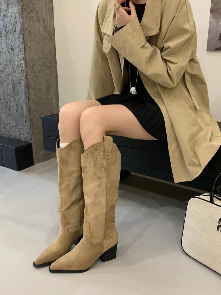 2025 autumn and winter new European and American style pointed pile boots fashionable wide boots loose wide boots