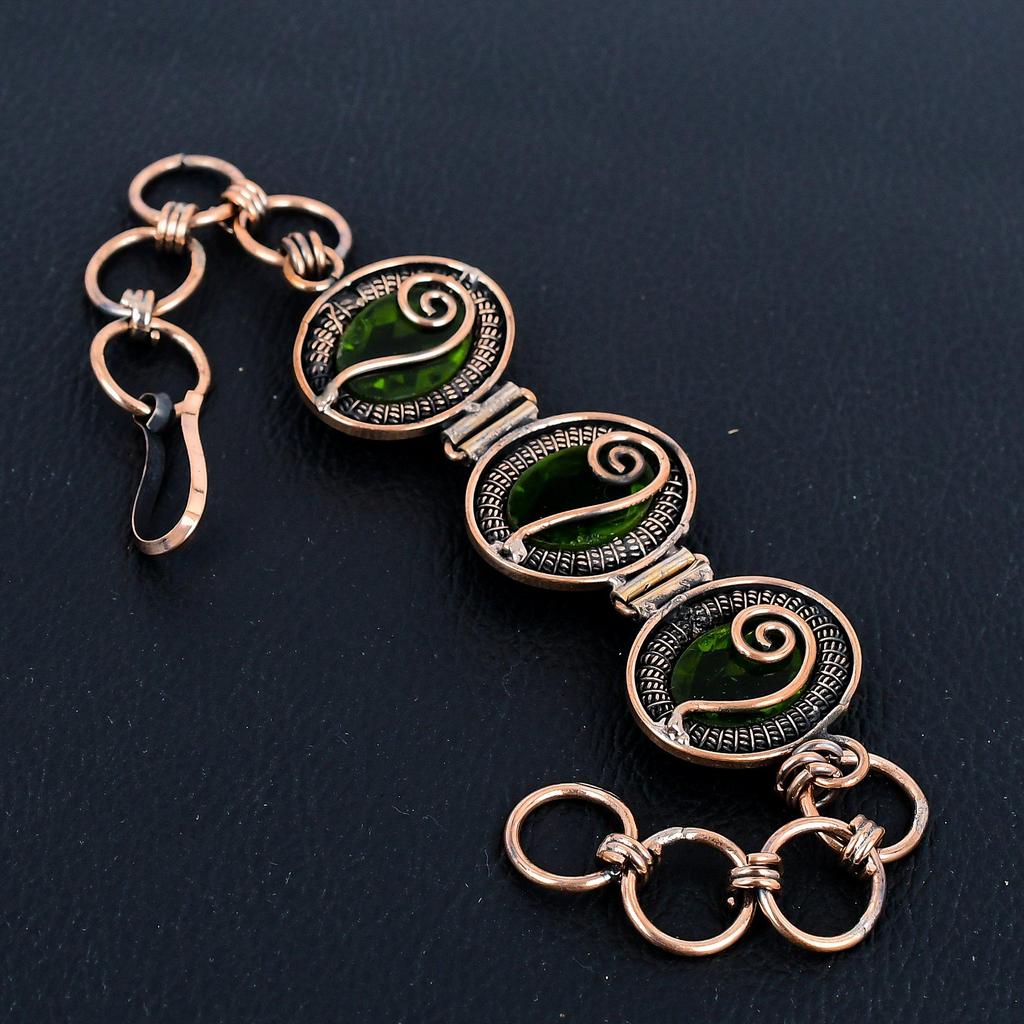 Peridot Armband, 999 Kupferdraht umwickelter Schmuck, Edelsteinarmband mit verstellbarer Kette, Geschenk für sie, handgefertigter zierlicher Schmuck