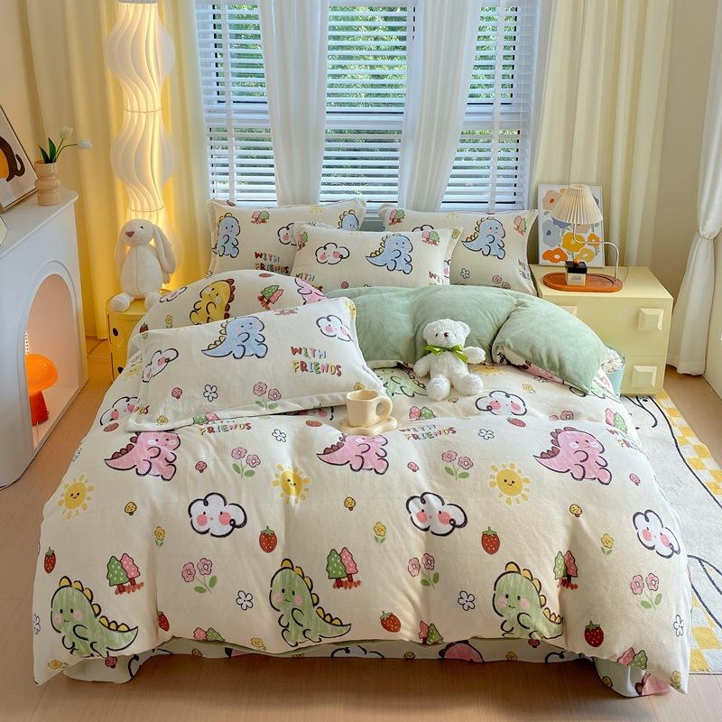 Set din patru piese din catifea cu lapte proaspăt de iarnă, husă de pilotă din flanel din catifea cu două fețe cu imprimare antistatică și set din trei piese din catifea