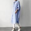 Camicia di media lunghezza da donna Versione coreana del top a maniche lunghe da donna Primavera Blu e Bianco a righe verticali Giacca Camicia da donna Larga