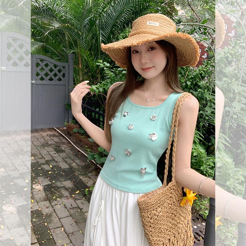 French three-dimensional sequined flower U-neck sling vest for women's summer slim-fitting waist pinching beautiful outer sleeveless short top