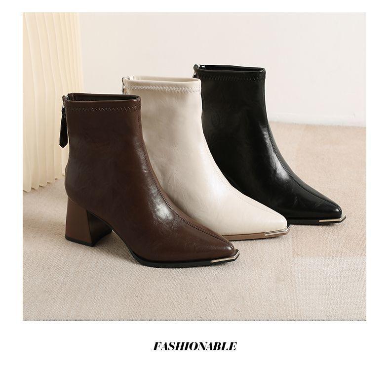 2025 Herbst/Winter Beige High Heel Stiefeletten - Spicy Girl Mode mit eckiger Zehenpartie und Blockabsatz, in Weiß