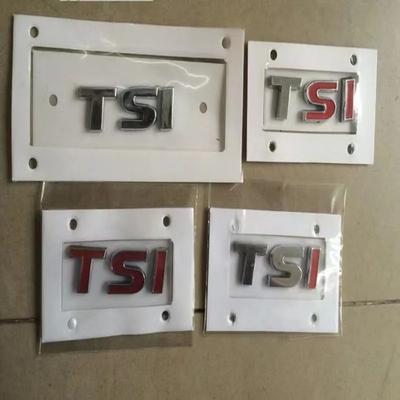 3D ABS Krom Svart Logo TSI Emblemer Bokstaver Bil Bagasjeromsskilt For VW Golf 4 5 6 7 8 MK4 MK6 Polo Passat TSI Klistremerke Tilbehør
