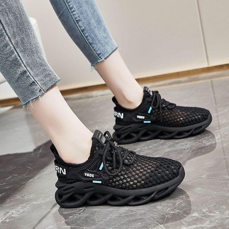 

Летние дышащие женские кроссовки Fly-woven, корейская версия универсальных повседневных спортивных кроссовок с полой мягкой подошвой и сетчатой белой подошвой 40