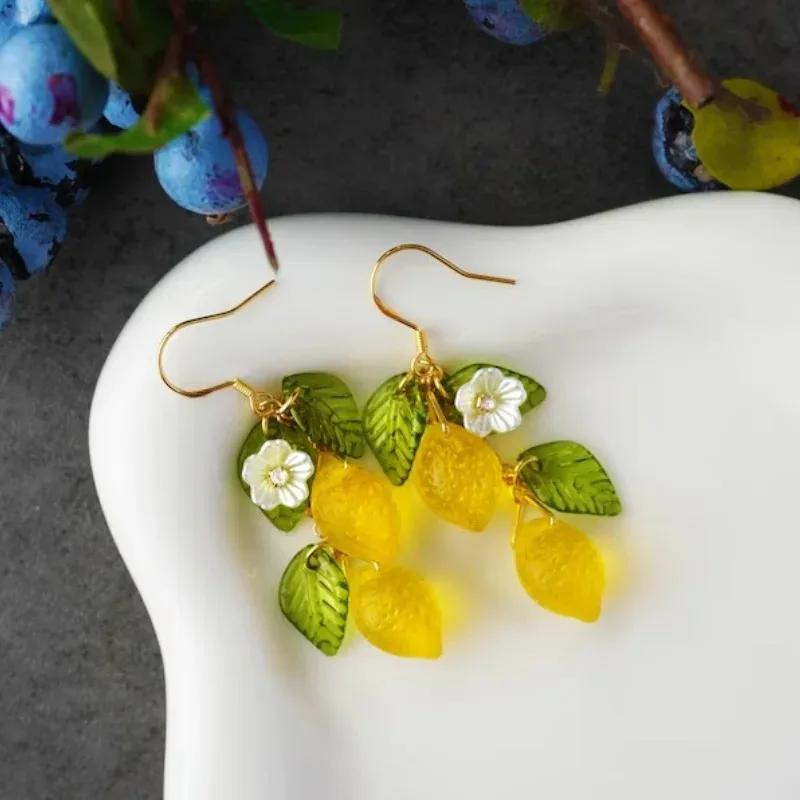 Exquisite Glass Lemon Earrings Light Weight Fruit Food Flower Earrings Can Love Kawaii Pastoral Earring for Her Birthday Present