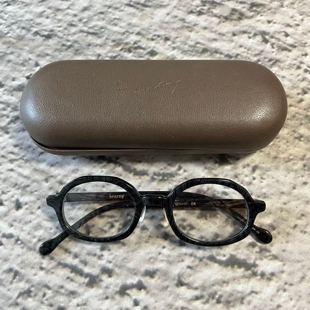 Used kearny gravel-4 sunglasses case with cloth