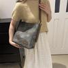 Modna Denimowa Casualowa Jednokolorowa Wielofunkcyjna Nowa Torba o Dużej Pojemności do Dojazdów Jednoramienna i na Ramię Crossbody