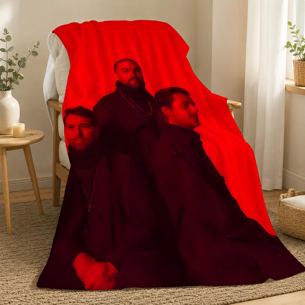 Swedish House Mafia DJ Group Throw 240g flannel blanket, suitable for sofas, beds, offices, exquisite gift blankets