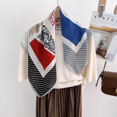 Spring And Summer Neck Protection Breathable Square Scarf Women'S Small Scarf Cotton And Linen Scarf Versatile High-End Temperament Triangular Scarf