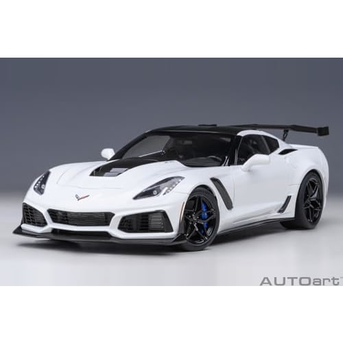 AUTOart 1/18 Scale Chevrolet Corvette (C7) ZR1 White Finished Product