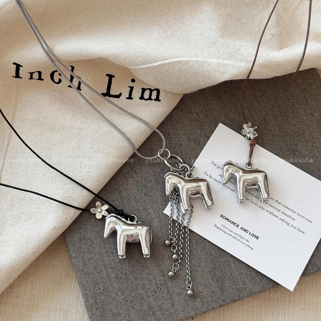 Korean Style Silver Horse Pendant Necklace - Women's Versatile Long Sweater Chain Accessory