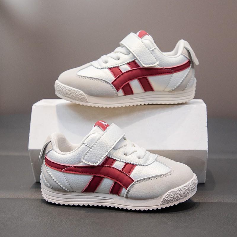 2025 spring new children's sports shoes children's leather soft-soled casual board shoes Korean version of boys and girls casual shoes