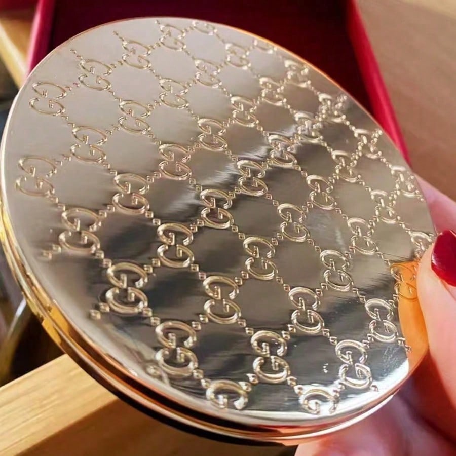 High-end portable makeup mirror, compact travel mirror, folding makeup mirror, makeup touch-up tool, convenient to carry