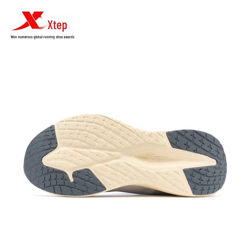Xtep Cloud Shield Men's Lightweight Breathable Running Shoes