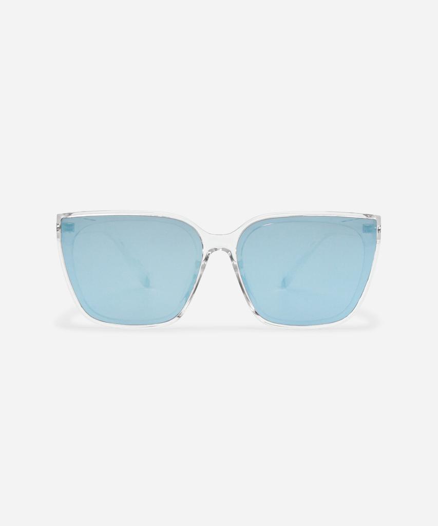 Neotelia Tenesi · Clear