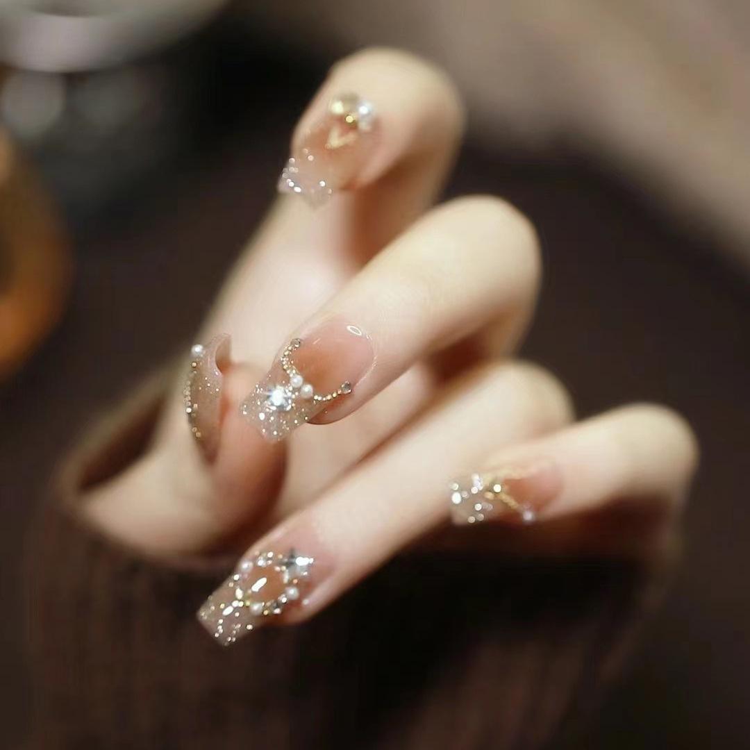 

Handmade Gradient French Nail Pieces with Flash Beads and Removable Steel Chain Small (S)