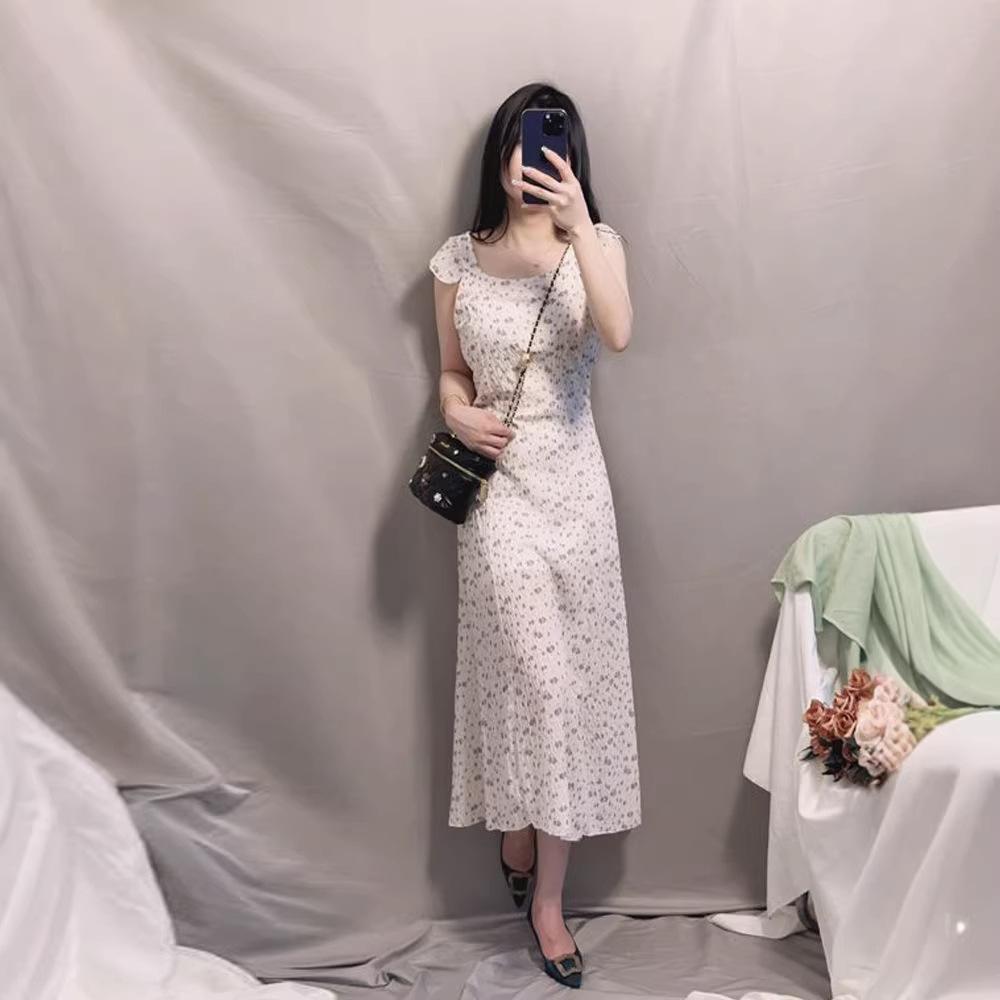 French Vintage Floral Small Fly-sleeve Dress for Women, New Summer Niche Waist-cinching Slimming Sweet Long Skirt