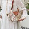 Kleine Stroh-Umhängetaschen mit Banddesign für Damen 2026 Mode Sommer-Umhängetaschen Damen Reise-Handtaschen Damen Gewebte Strandtasche