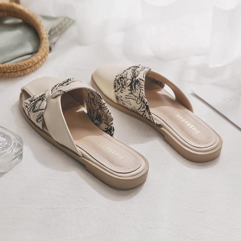 Evening Breeze Sheepskin Backless Pointed Toe Flat Slippers for Women