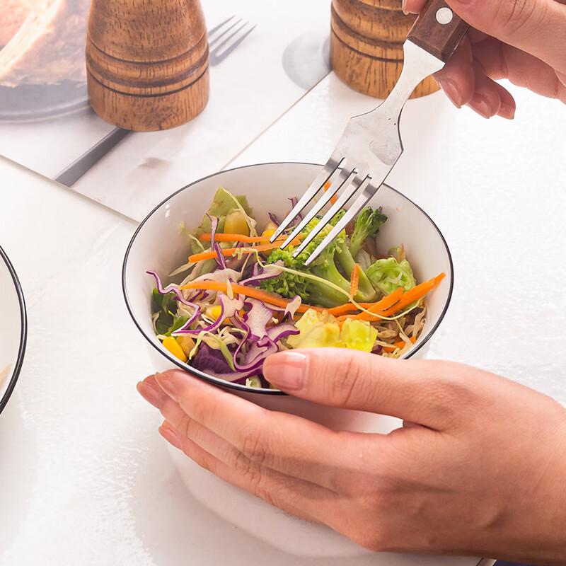 Round Chinese Ceramic Dinnerware Gift Set