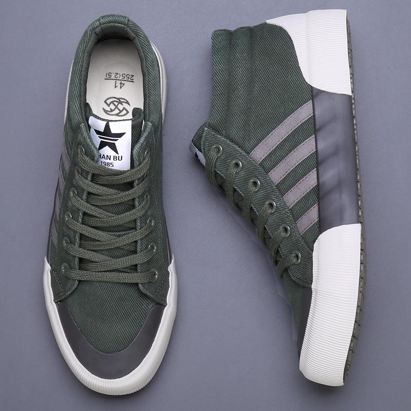 2025 Fashion Red Skateboard Shoes Male Original Men's High Top Canvas Sneakers Comfortable Non-slip Vulcanized Shoes For Men