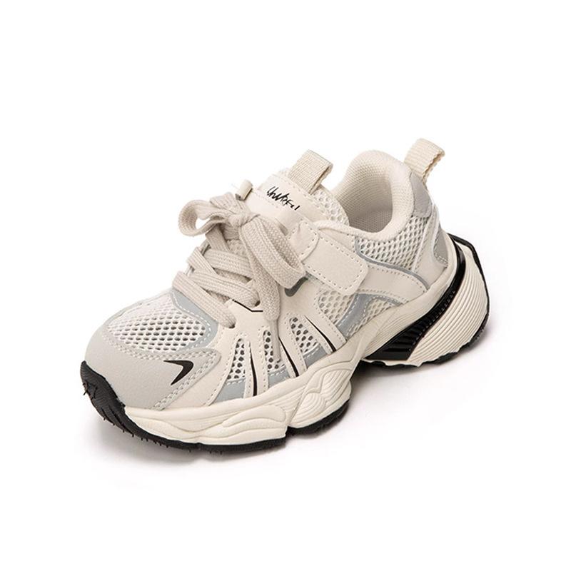 Nové boty na běhání s měkkou podrážkou pro střední a malé chlapce, letní dívčí plátěnky, prodyšné síťované boty, ležérní sportovní obuv