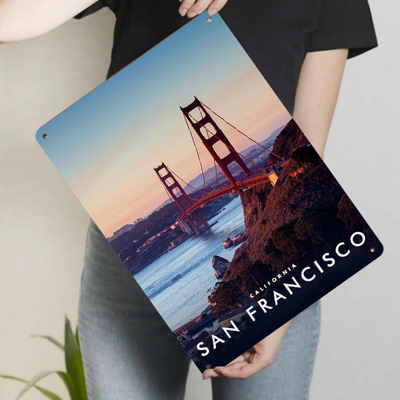 

San Francisco Golden Gate Bridge Sunset Custom Metal Wall Art Modern Home Decor USA Landmark Souvenir 20x30cm（7.8x11.8inch）