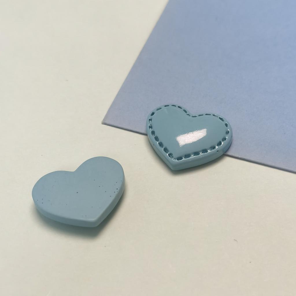 100Pcs Colorful Love Heart Resin Charms Flatback Buttons Beads for Card Making Scrapbooking Phone Case Decor and Jewelry Making