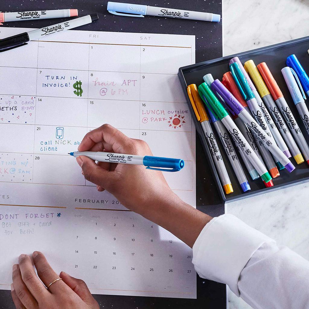 Sharpie Fine Point Permanent Pen Marker Set for and Doodles Gem Fine Point 24-Piece Art, Illustration, Comics, Drawing, Sketching, Manga, Decoration,