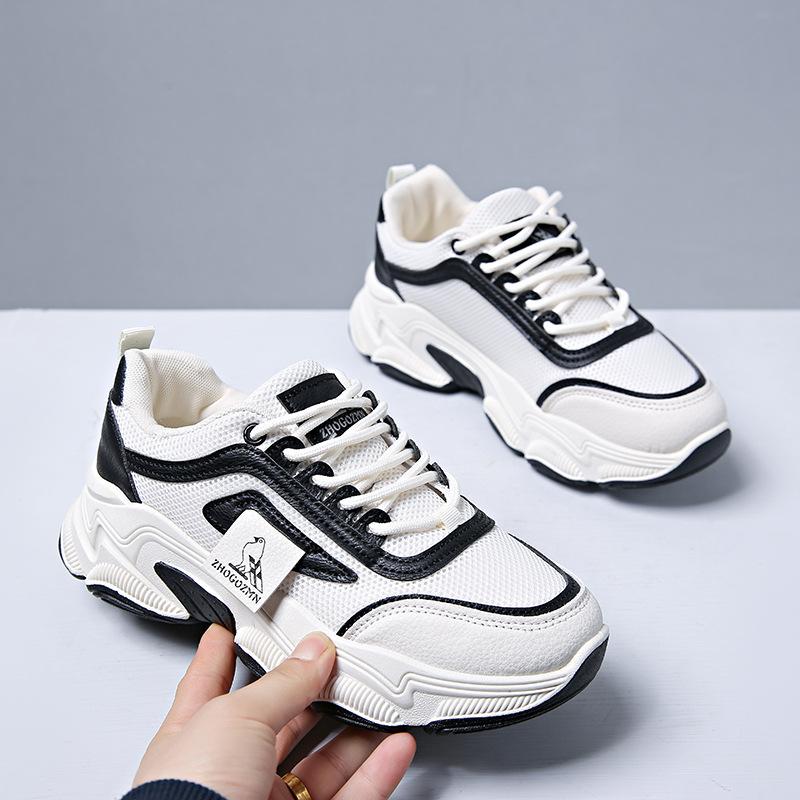 Fashion four seasons small height increase dad shoes 2025 autumn new color matching thick sole height increase sports and leisure shoes