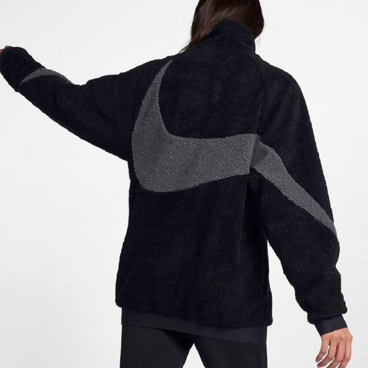 Nike Φλις Μπουφάν με Όρθιο Γιακά και Φερμουάρ σε Όλο το Μήκος με Μεγάλο Λογότυπο και Αναστρέψιμη Σχεδίαση Ανδρικά Εξωτερικά Ρούχα Μαύρο AJ2701-011