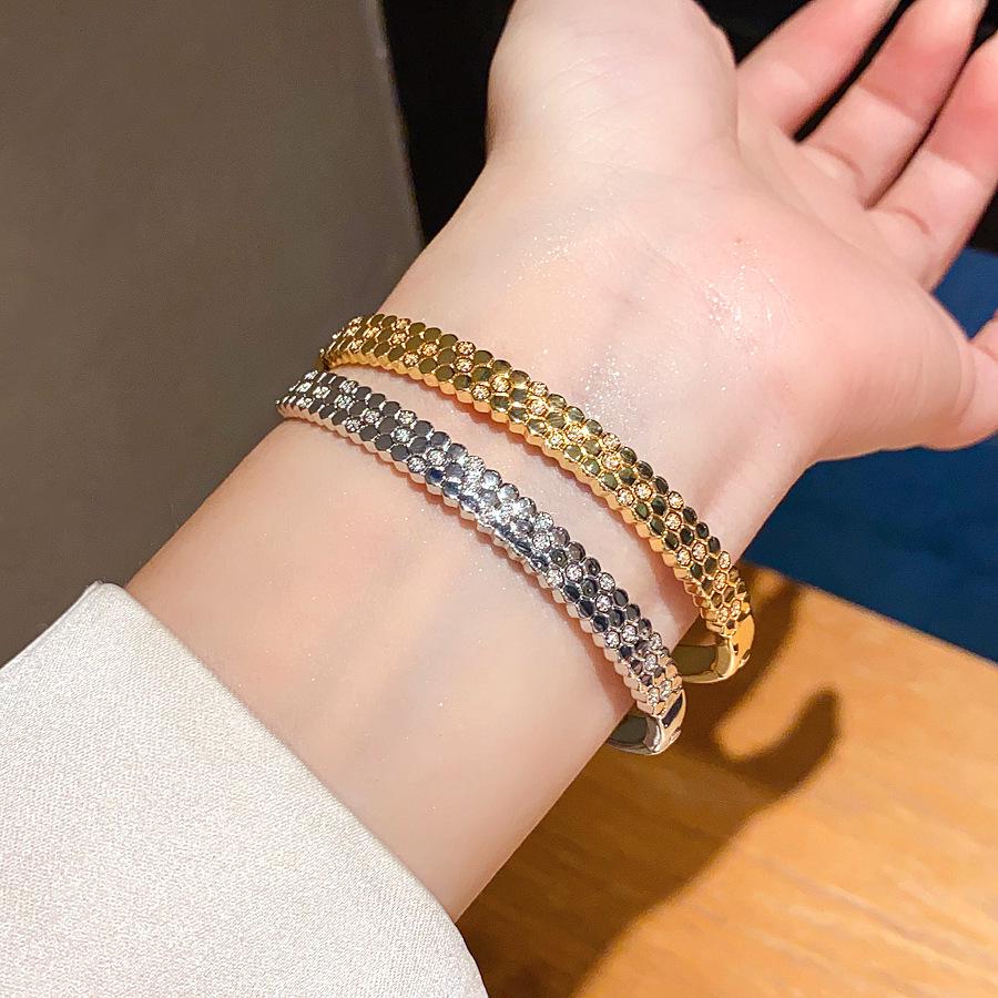 Elegantes geometrisches Zirkonarmband, vergoldet: Hochwertiger, vielseitiger und stilvoller Handschmuck für Damen